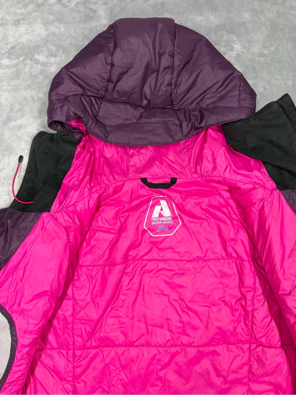 Eddie Bauer First Ascent Mountaineering Hooded Puffer Jacket in Deep Plum - Picture 6 of 12